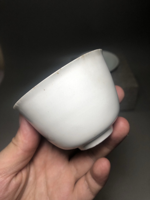 古玩陶瓷(明末清初)青白釉杯碟一套拍賣,當前價格0元
