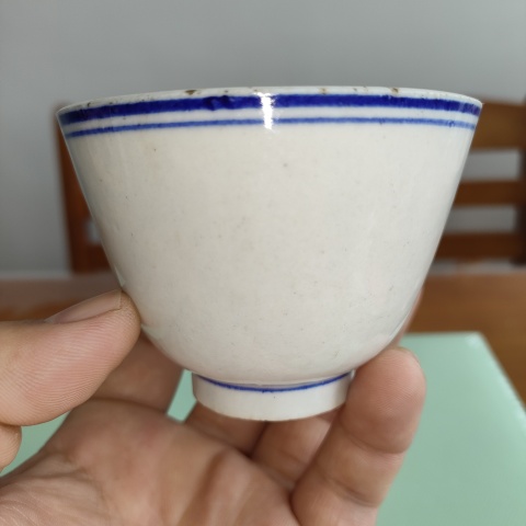 古玩陶瓷民國，素雅青花邊線紋壓手杯，碟拍賣，當前價格69元