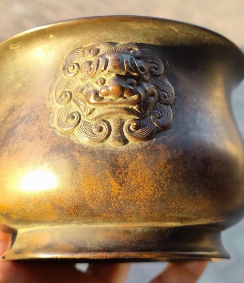 古玩銅器爐子拍賣，當(dāng)前價(jià)格65800元