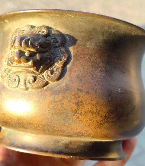 古玩銅器爐子拍賣，當(dāng)前價(jià)格65800元