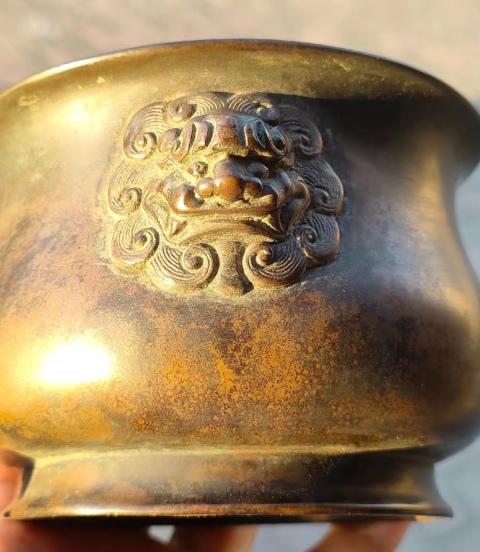 古玩銅器爐子拍賣，當(dāng)前價(jià)格65800元