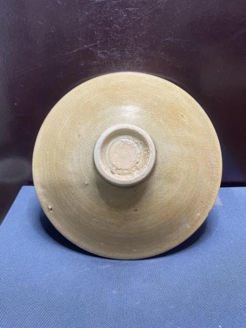 古玩陶瓷宋青釉斗笠盞拍賣，當(dāng)前價(jià)格1880元