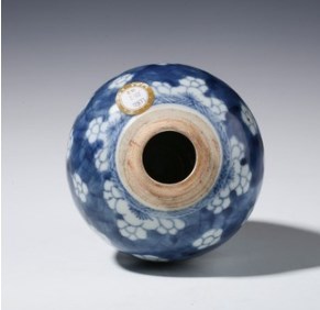 古玩陶瓷康熙·青花冰梅小罐真品鑒賞圖