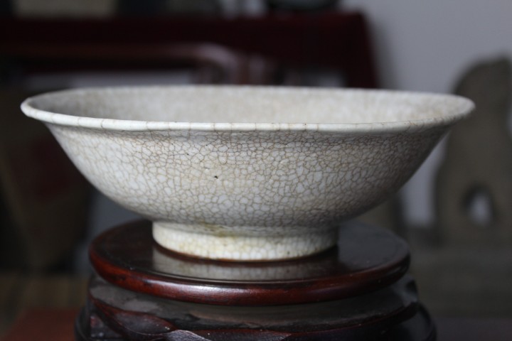 古玩陶瓷清中早期·哥釉碗拍賣,當前價格888元