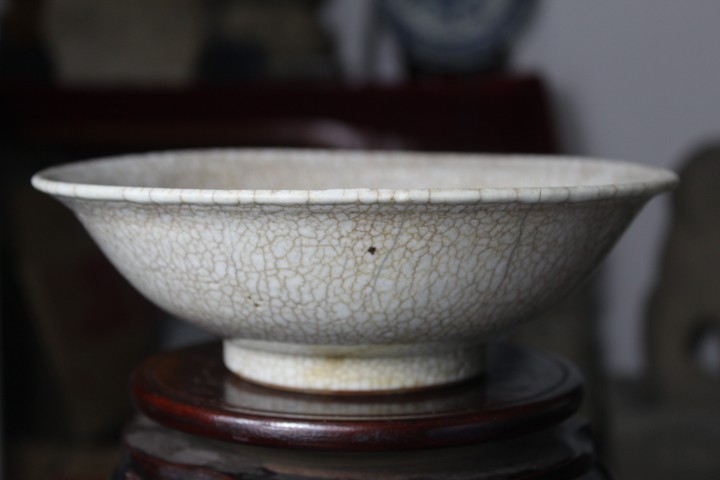 古玩陶瓷清中早期·哥釉碗拍賣,當前價格888元