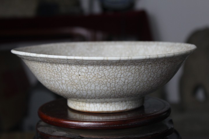 古玩陶瓷清中早期·哥釉碗拍賣,當前價格888元