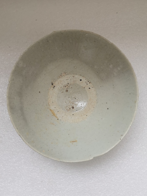 古玩陶瓷宋代澀圈圈足疊燒工藝影青碗拍賣,當前價格398元