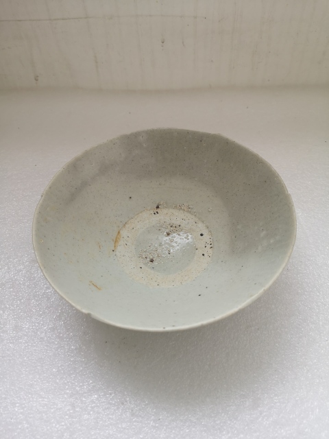 古玩陶瓷宋代澀圈圈足疊燒工藝影青碗拍賣,當前價格398元