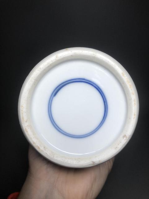 古玩陶瓷晚清,青花三娘教子紋梅瓶拍賣,當前價格6000元