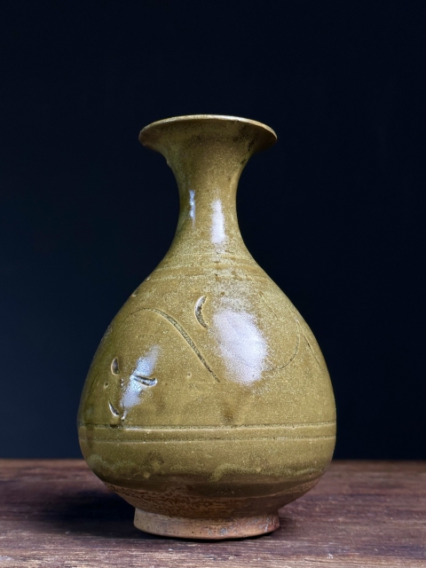 古玩陶瓷耀州窯青釉刻花玉壺春瓶拍賣,當前價格43000元