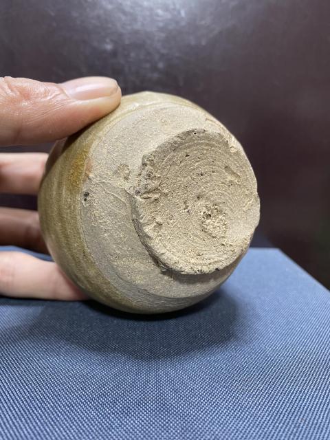 古玩陶瓷宋元龍泉青釉雙系罐拍賣,當前價格5500元