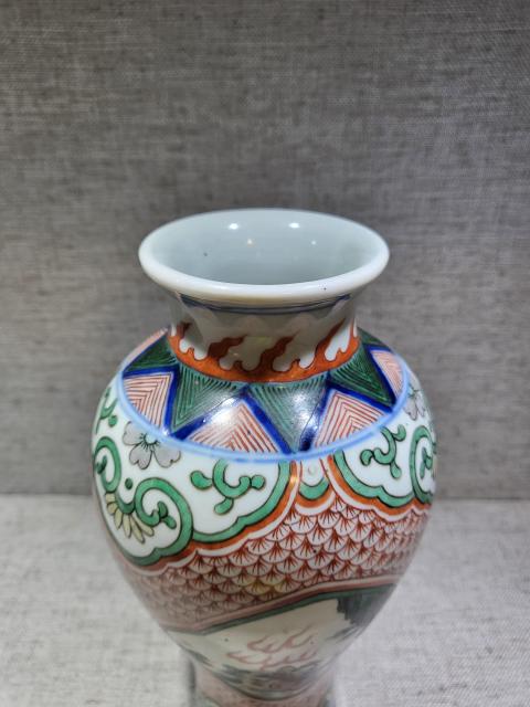 古玩陶瓷晚清青花五彩瑞獸圖梅瓶拍賣，當前價格6800元