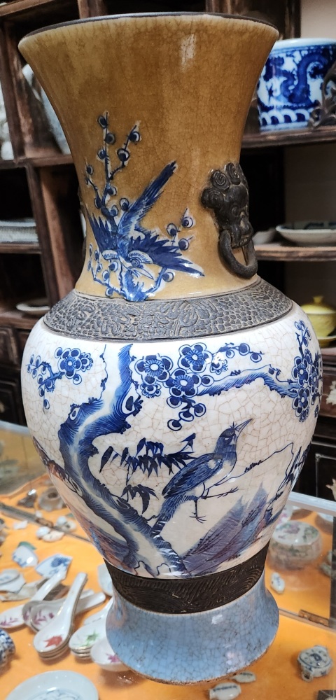 中国古美術　明時代哥釉青花花瓶　倉庫整理品 /にし147/-004 中国古美術 明時代哥釉青花花瓶 倉庫整理品 /にし147/-004
