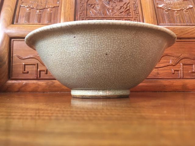 古玩陶瓷（清中期極美）哥釉大碗拍賣，當前價格0元