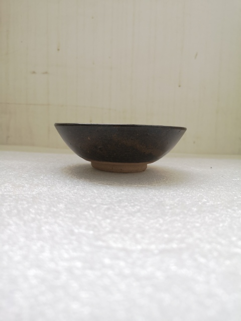 古玩陶瓷明末清初褐釉碗拍賣,當(dāng)前價(jià)格450元