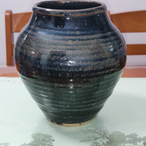 古玩陶瓷明,磁州窯窯變鐵銹釉罐拍賣,當前價格108元