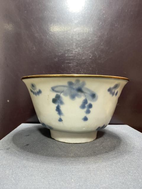 古玩陶瓷明青花葡萄紋撇口碗拍賣，當前價格3500元