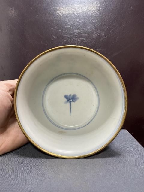 古玩陶瓷明青花葡萄紋撇口碗拍賣，當前價格3500元