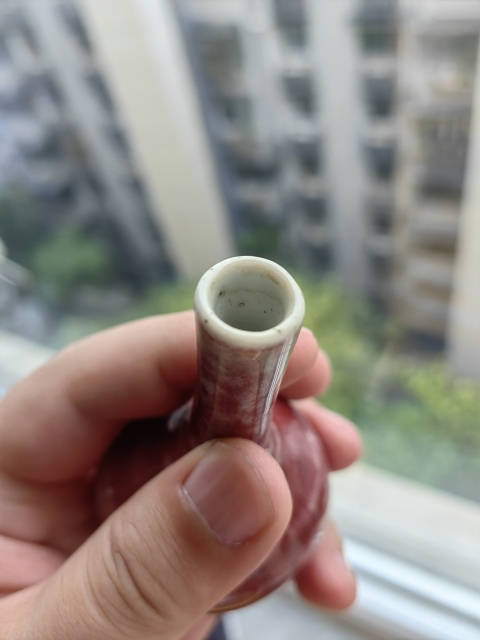 古玩陶瓷清中期郎紅釉小天球賞瓶拍賣，當(dāng)前價(jià)格4500元
