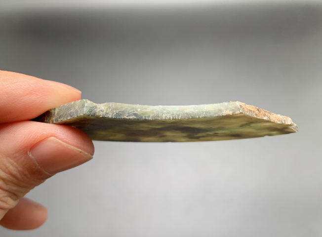 古玩玉器文化期玉璜標本,珠博評級真品,大而厚實,透光性很好拍賣,當前價格4888元