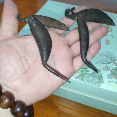 古玩陶瓷晚清民國時期兩把魚刀拍賣,當前價格280元