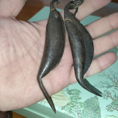 古玩陶瓷晚清民國時期兩把魚刀拍賣,當前價格280元