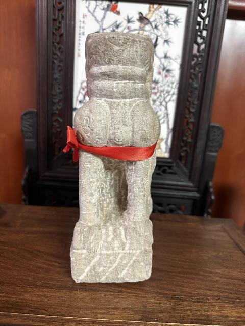 古玩雜項明代青石石獅拍賣,當前價格3850元