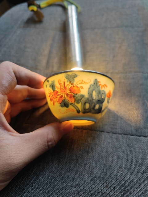 古玩陶瓷清康熙?青花礬紅紋花卉杯拍賣，當前價格1500元