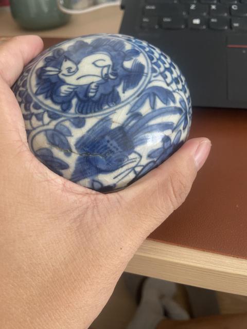 古玩陶瓷青花蓋盒拍賣，當(dāng)前價格10000元
