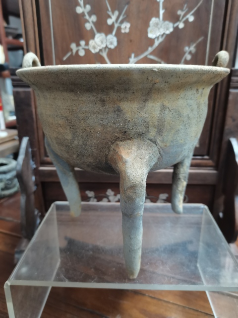 古玩陶瓷原始青瓷雙耳三足鼎拍賣，當前價格3500元