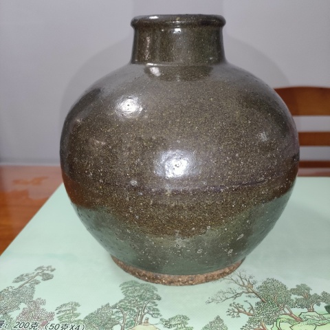 古玩陶瓷明末清初，磁州窯醬釉高領罐拍賣，當前價格399元