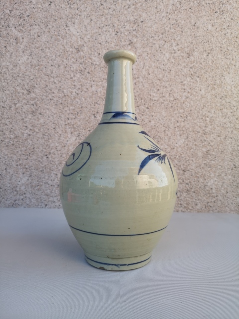 古玩陶瓷花卉紋青花瓶拍賣,當前價格580元