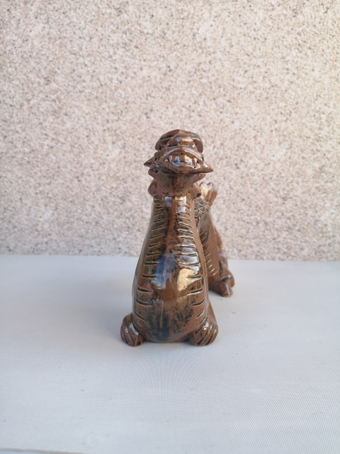 古玩陶瓷褐釉龍擺件拍賣(mài),當(dāng)前價(jià)格260元