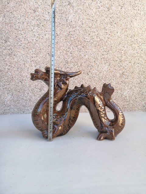 古玩陶瓷褐釉龍擺件拍賣(mài),當(dāng)前價(jià)格260元