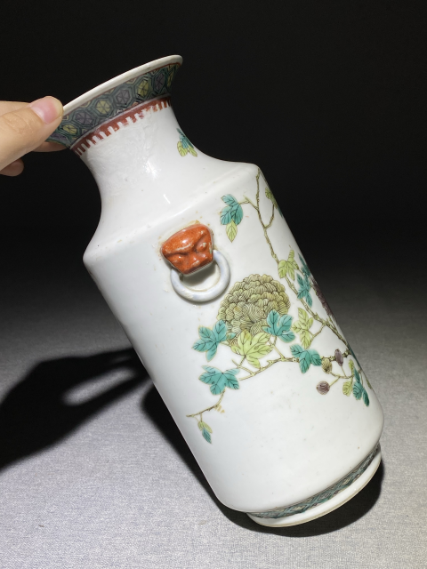古玩陶瓷晚清粉彩花卉紋獅耳撇口瓶拍賣,當(dāng)前價(jià)格1999元