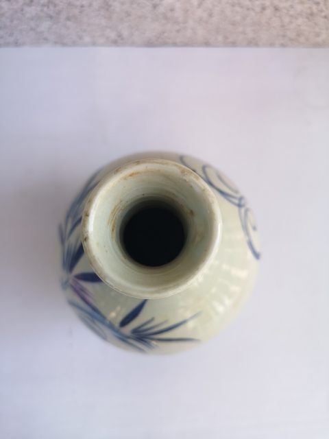 古玩陶瓷花卉紋青花瓶拍賣,當前價格580元