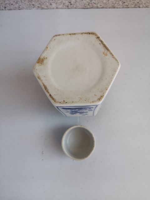 古玩陶瓷松竹梅青花六方茶葉蓋罐拍賣，當前價格350元