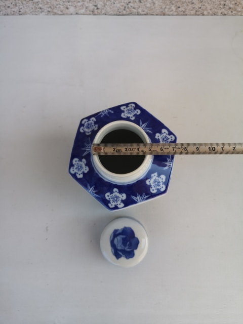 古玩陶瓷松竹梅青花六方茶葉蓋罐拍賣，當前價格350元