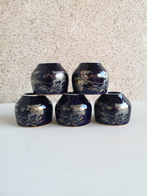 古玩陶瓷藍釉描金山水紋杯拍賣，當前價格260元