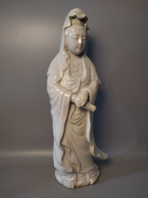 古玩陶瓷【精美大尺寸雕塑】民國(guó)解放初白釉觀音造像拍賣,當(dāng)前價(jià)格1266元