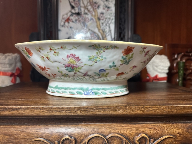 古玩陶瓷道光粉彩十二花神荷葉貢盤拍賣，當前價格12000元