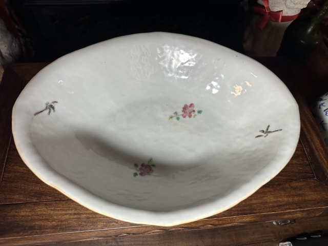 古玩陶瓷道光粉彩十二花神荷葉貢盤拍賣，當前價格12000元