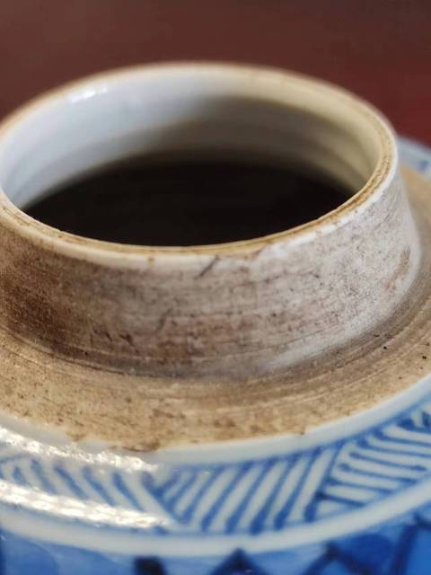 古玩陶瓷康熙青花冰梅留白罐拍賣，當前價格12000元