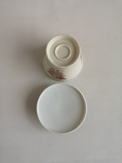 古玩陶瓷竹紋蓋杯拍賣,當前價格198元