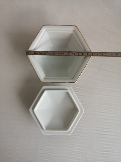 古玩陶瓷花卉紋五彩蓋碗拍賣，當前價格450元