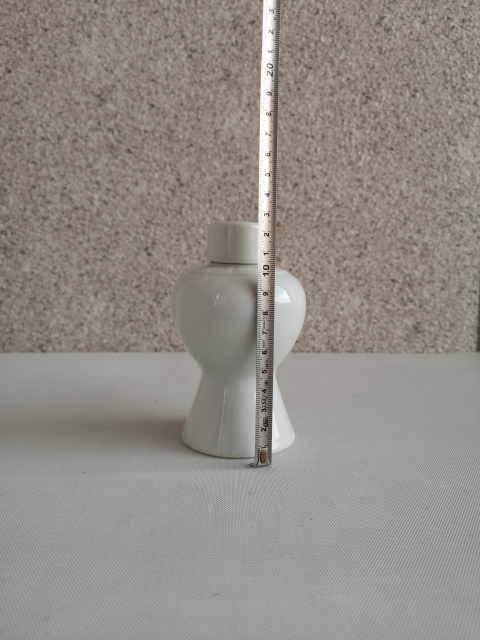 古玩陶瓷白釉梅瓶拍賣，當前價格220元