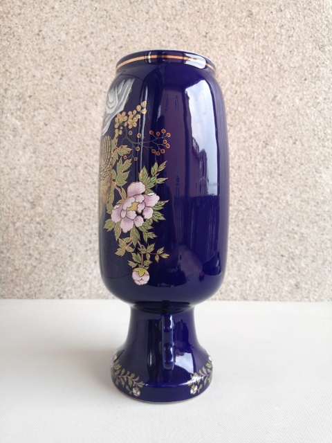 古玩陶瓷花鳥紋藍釉粉彩瓶拍賣,當前價格228元