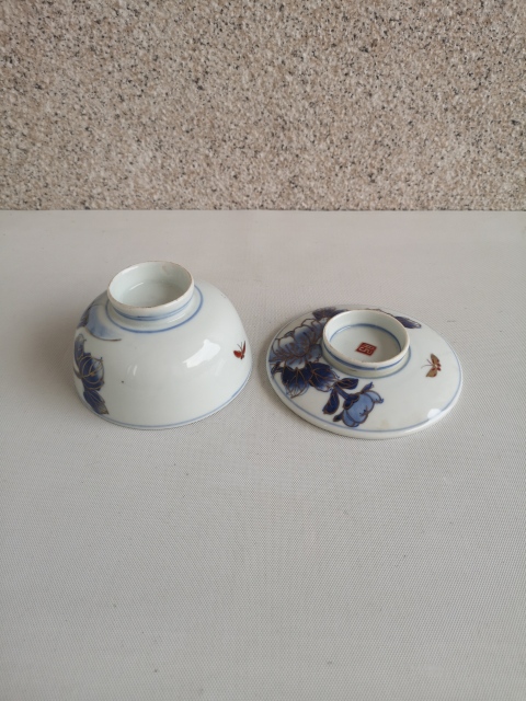 古玩陶瓷青花加彩描金蓋碗拍賣，當(dāng)前價(jià)格350元