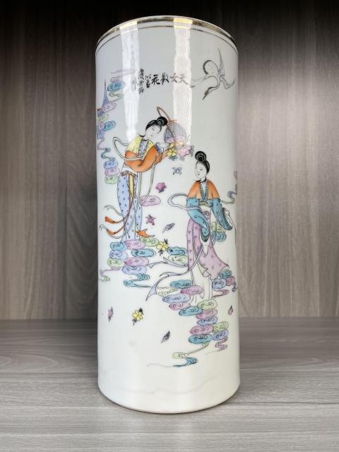 古玩陶瓷民國 名家精品粉彩天女散花圖帽筒拍賣,當前價格2800元
