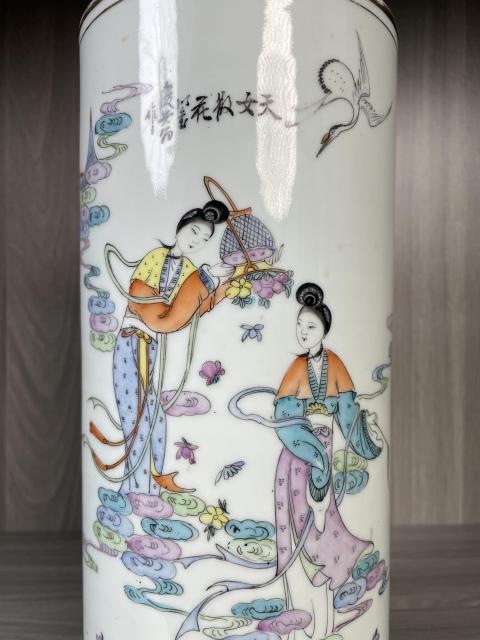 古玩陶瓷民國 名家精品粉彩天女散花圖帽筒拍賣,當前價格2800元